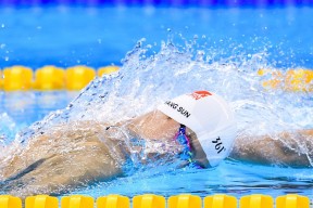 开云体育下载-马里火力压制冰岛，克瓦拉茨赫利亚完成自我救赎